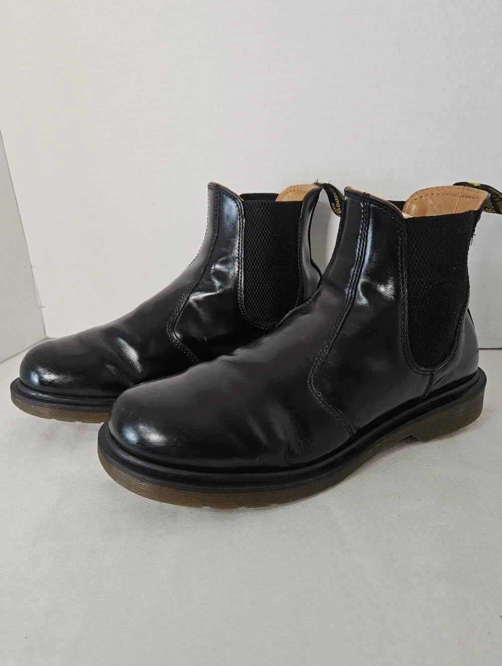 Dr. Martens 2976 Chelsea Boots Black Smooth Leather Men's 10 Women's 11